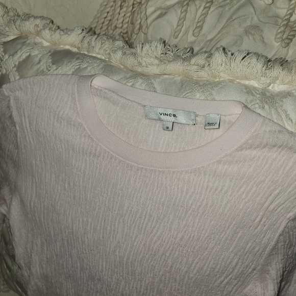 VINCE Pink Top - Picture 3 of 3